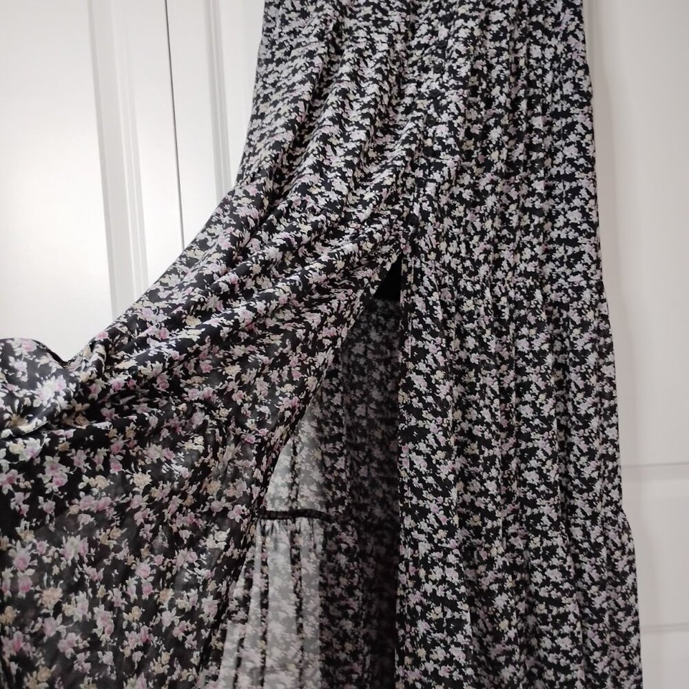 Lulus Women's Subtle Sweetness Black Floral Print Tiered Long-Slit Maxi Skirt L - Picture 4 of 6